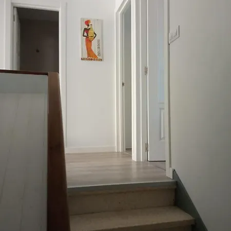La Capilla דירה וילאנואבה דה ארוסה