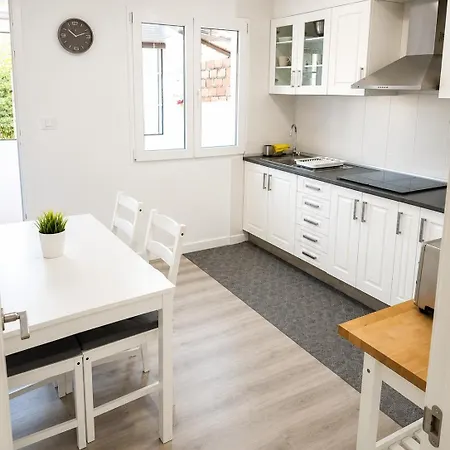Apartment La Capilla Villanueva De Arosa
